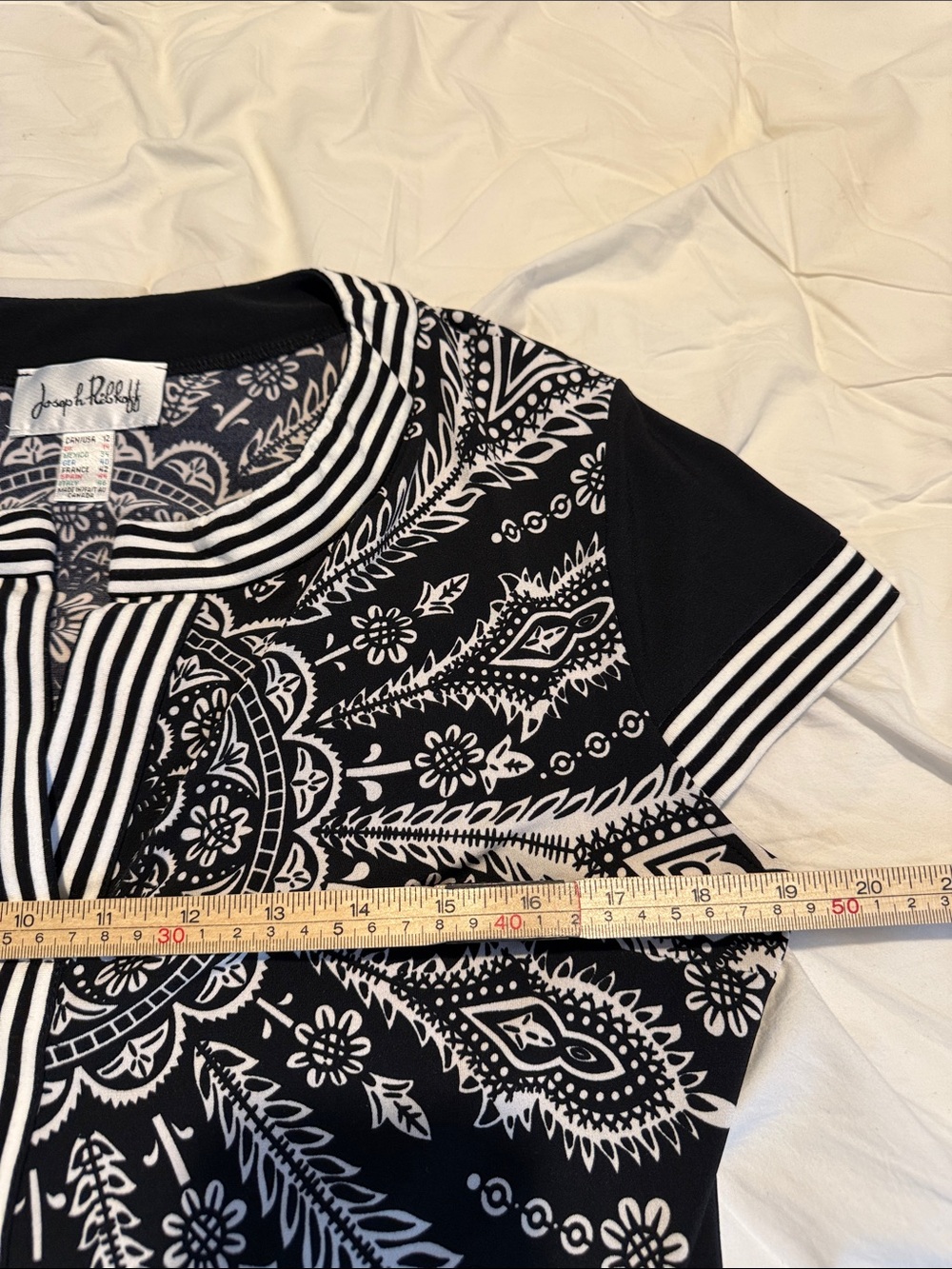 Joseph Ribkoff Black White Medallion Print Shift Dress Size 12 Boho - Picture 7 of 8